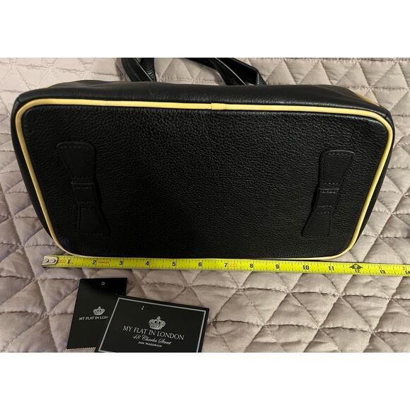 MY FLAT IN LONDON DEBUTANTE BLACK & CREAM SOFT LEATHER BOWTIE SATCHEL - Picture 13 of 14